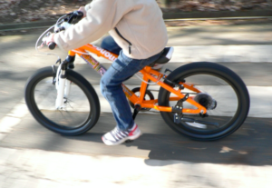 子供の自転車練習はいつから？口コミで大人気の「へんしんバイク」って何？